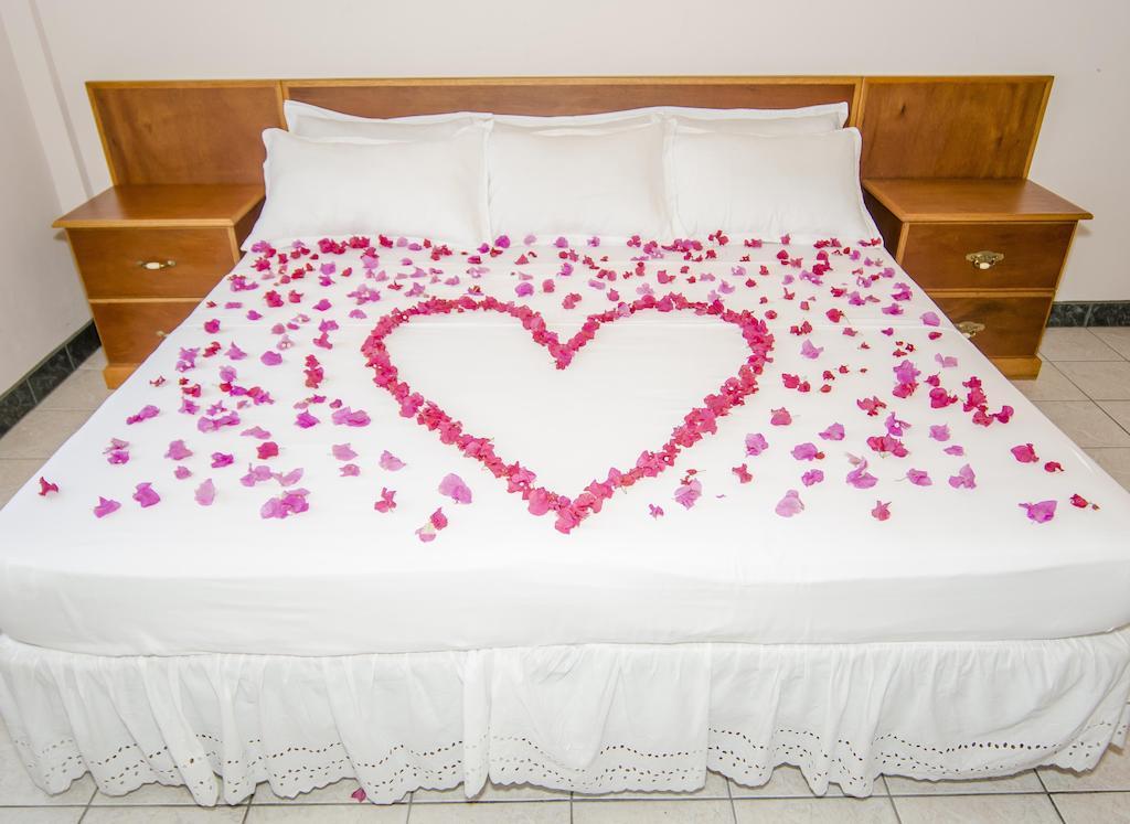 Caribbean Inn And Suites St. John's Номер фото