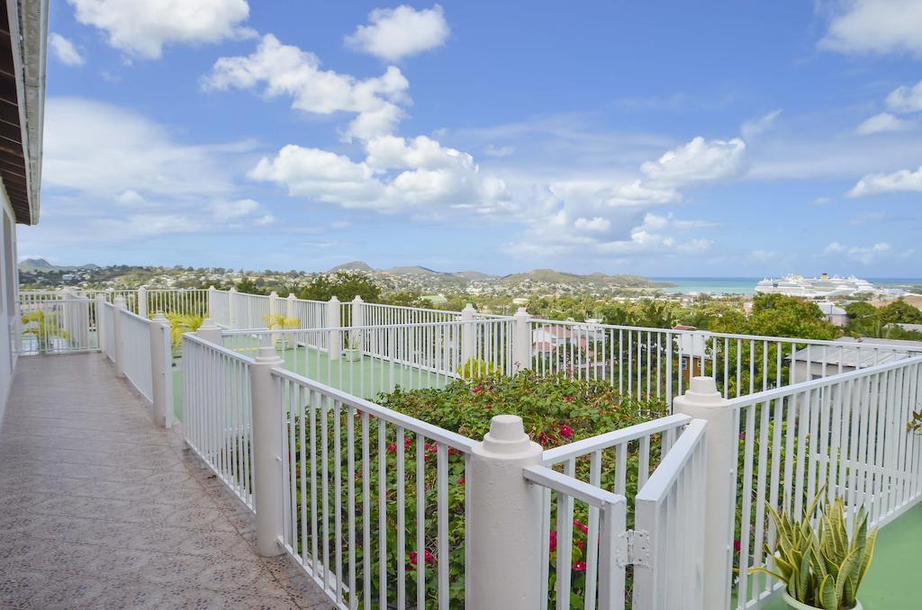 Caribbean Inn And Suites St. John's Номер фото